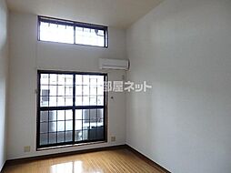 アヴァンセ六丁の目I 103 1階1Kのリビング/ダイニング