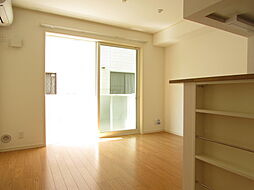 アペリア 1階1LDKのリビング/ダイニング