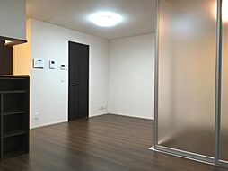 パールリリィ 205 2階1LDKのリビング/ダイニング