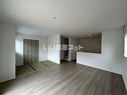 リナージュＬ　大竹市新町23−1期　2号棟 1 1階3LDKのリビング/ダイニング