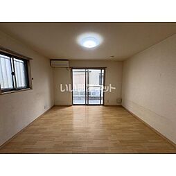 エステート泉塚 105 1階1Kのリビング/ダイニング