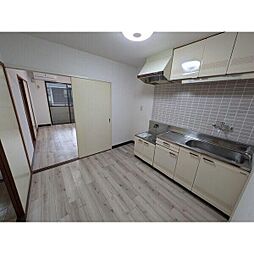 スカイベル 202 2階3DKのリビング/ダイニング