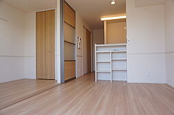 ウィットＨ 103 1階1LDKのリビング/ダイニング