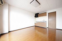 ミルフィーユ門井 401 4階2LDKのリビング/ダイニング