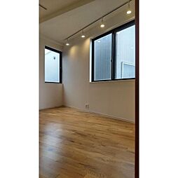 Maison Auster 203 2階1LDKのリビング/ダイニング