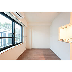 ウェルスクエア駒場東大前 302 3階1DKのリビング/ダイニング