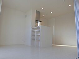 シン・オオヌキソウ 201 2階2LDKのリビング/ダイニング