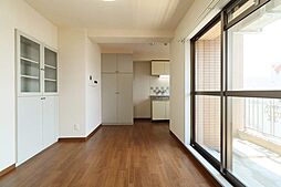 ペルレ平安 501 5階1DKのリビング/ダイニング