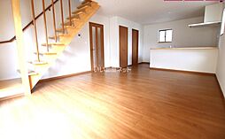 ヴィラージュＣ 1 1階4LDKのリビング/ダイニング