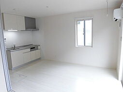 JR東北本線 郡山駅 バス26分 第六中学校下車 徒歩7分の賃貸アパート 1階1LDKのリビング/ダイニング