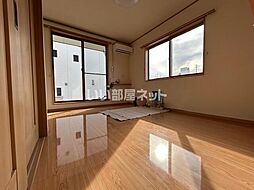 イルドラシテI 106 1階ワンルームのリビング/ダイニング