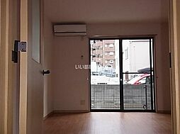 バーゼルＫ 101 1階1Kのリビング/ダイニング