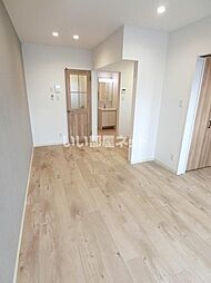 Aubel F 1階1LDKのリビング/ダイニング