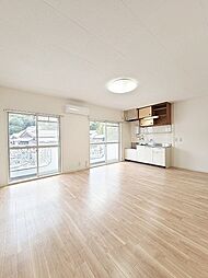 コーポ和田 101 1階4LDKのリビング/ダイニング