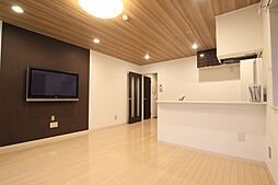 Amanciel泉が丘 0201 2階1LDKのリビング/ダイニング