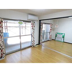 ユーミータウン 602 6階2LDKのリビング/ダイニング