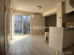 ハッピーライトＮ 202 2階3LDKのリビング/ダイニング