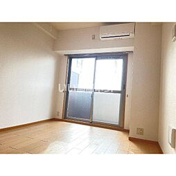 レーベン新城 306 3階1Kのリビング/ダイニング