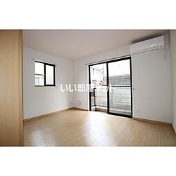 ラ　パトリア 101 1階1Kのリビング/ダイニング