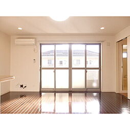 Plaisir　B 202 2階1LDKのリビング/ダイニング