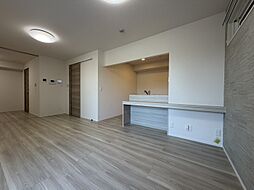 吉勇 101 1階2LDKのリビング/ダイニング