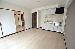 ビューラー千間台 307 3階3LDKのリビング/ダイニング