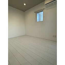 Crecia一宮II(クレシアイチノミヤツー) 201 2階1LDKのリビング/ダイニング