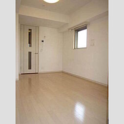 グランド・ガーラ横濱万世町 511 5階1Kのリビング/ダイニング