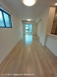 ジュネス・フランＣ 102 1階1LDKのリビング/ダイニング