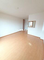 コンフォールソレジオ 102 1階1LDKのリビング/ダイニング