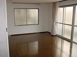 グランドマンション 207 2階4DKのリビング/ダイニング