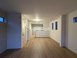 ＨＡＧＯＲＯＭＯ1 1 1階3LDKのリビング/ダイニング