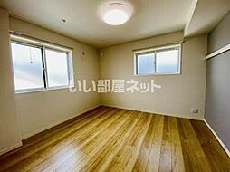 ラルーチェ 303 3階2LDKのリビング/ダイニング