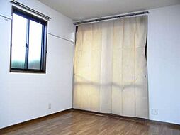 ディアスイースト Ｂ 102 1階2DKのリビング/ダイニング