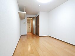 スクウェアワン 306 3階1Kのリビング/ダイニング