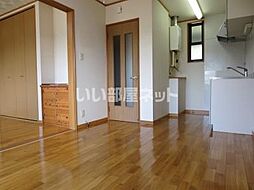 白雲館 105 1階1LDKのリビング/ダイニング