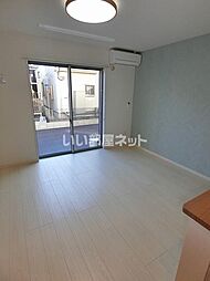 T&F修成 103 1階3LDKのリビング/ダイニング