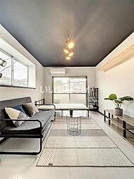 オデンセの家 101 1階1Kのリビング/ダイニング