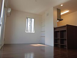 シャルマン 201 2階1LDKのリビング/ダイニング