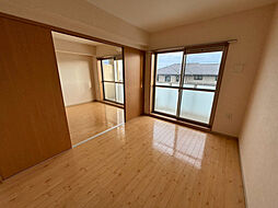 IBB7 202 2階2LDKのリビング/ダイニング