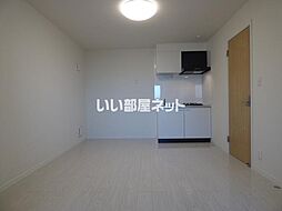 アルネ前原 301 3階1DKのリビング/ダイニング