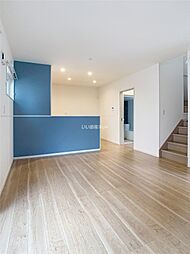 リュミエールS　II 1 1階3LDKのリビング/ダイニング