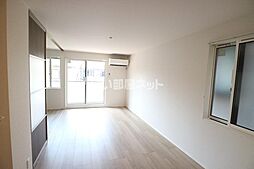 South Auberge(サウスオーヴェルジュ) 201 2階2LDKのリビング/ダイニング