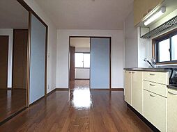 ウィルモア　Ｂ B201 2階2DKのリビング/ダイニング