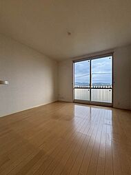 コンフォルト・ファイブ　Ｂ棟 B0102 1階2LDKのリビング/ダイニング