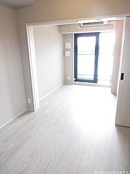 ドゥーエ二子新地 0513 5階1DKのリビング/ダイニング