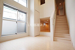 フローラ桜ヶ丘 105 1階1Kのリビング/ダイニング