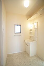 東武伊勢崎線 木崎駅 3.4kmの賃貸アパート 2階2LDKのリビング/ダイニング