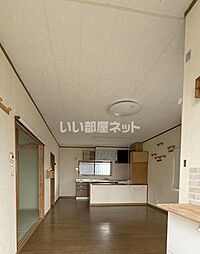 春日居町鎮目の貸戸建 01 1階2LDKのリビング/ダイニング