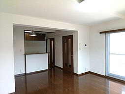 八戸市長根1丁目のアパート B210 2階3LDKのリビング/ダイニング